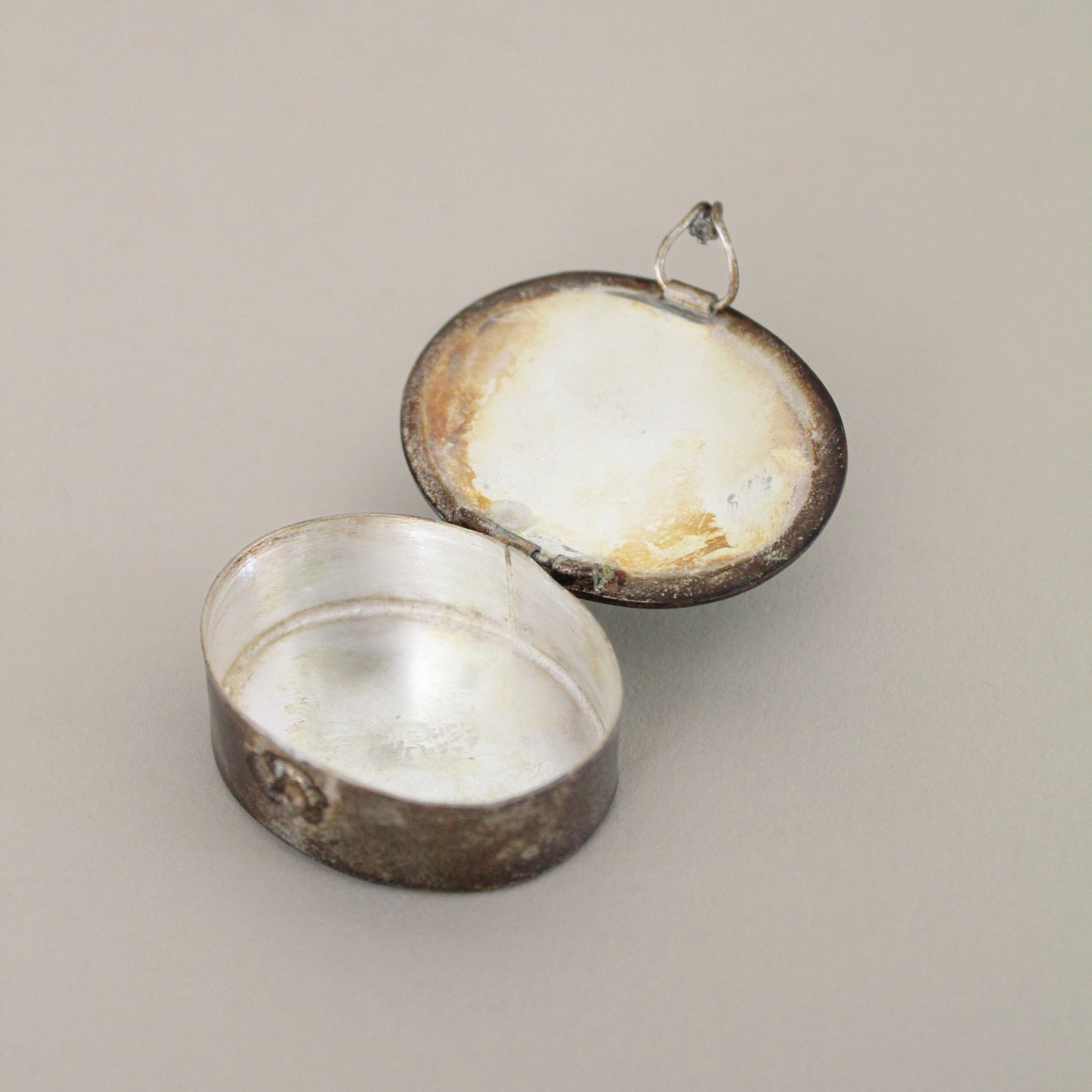 Vintage Alpaca Silver Pill Box